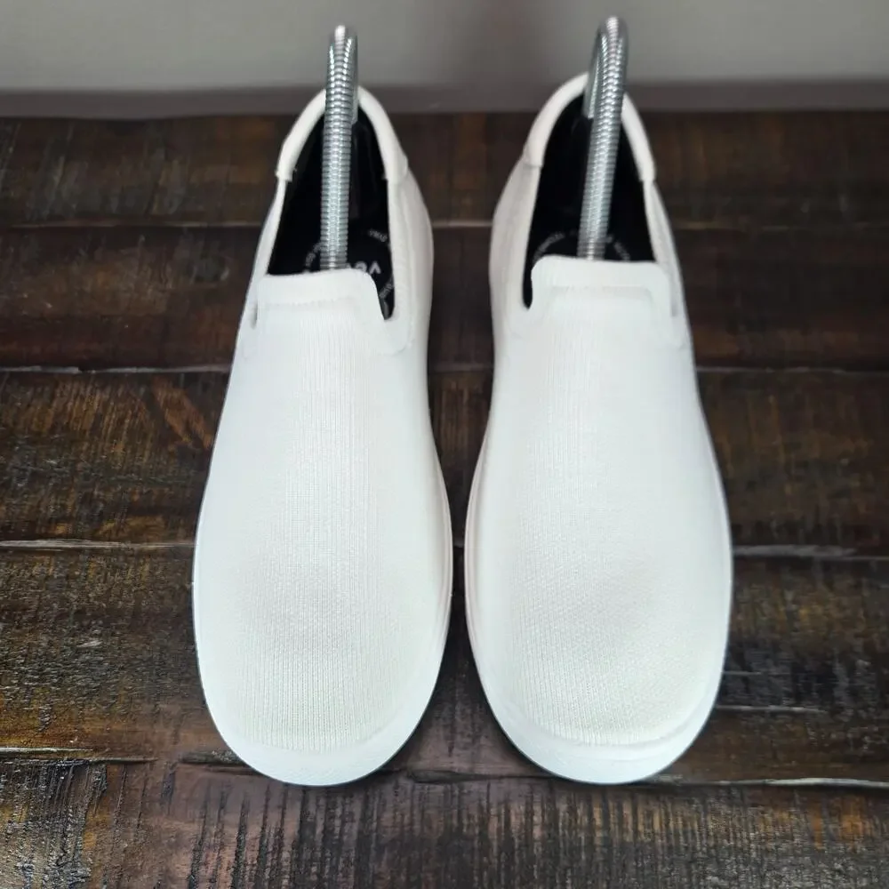 Vessi Boardwalk Slip On Womens Size 7 Waterproof Shoes Sneakers Sail White